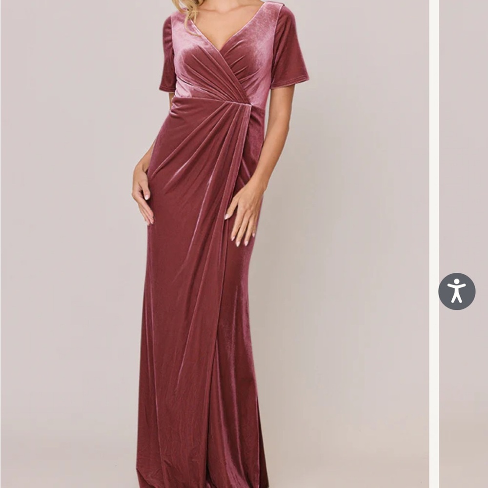 Revelry Giselle Velvet Dress in Dusty Rose *Petite*